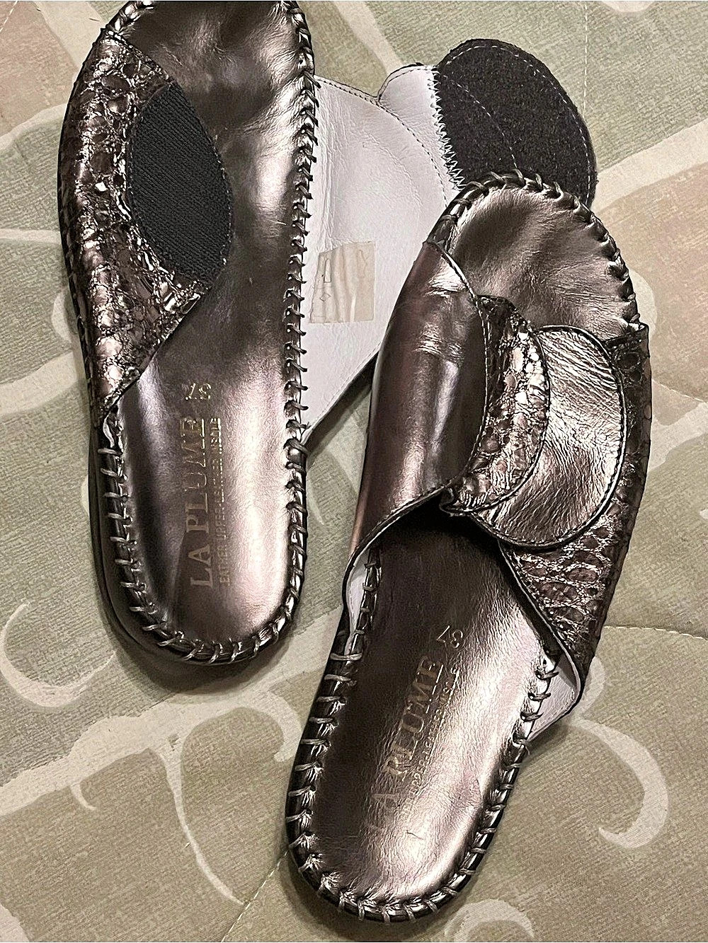 La Plume Jen Women's Black Sandals Size US 8